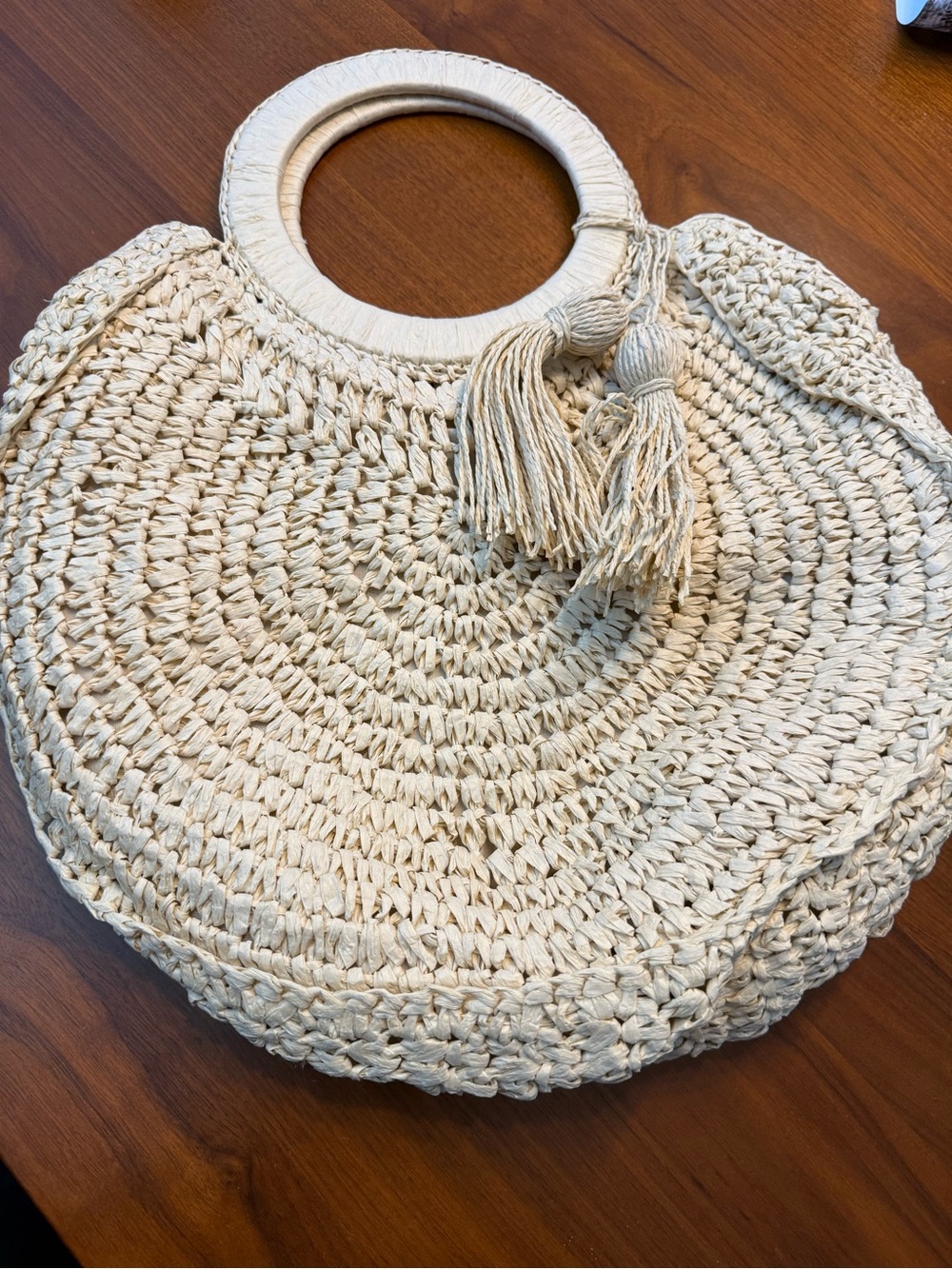 Woven Round Tassel Handbag - Cream
